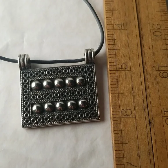 Rectangular Geometric Pendant - Picture 3 of 4